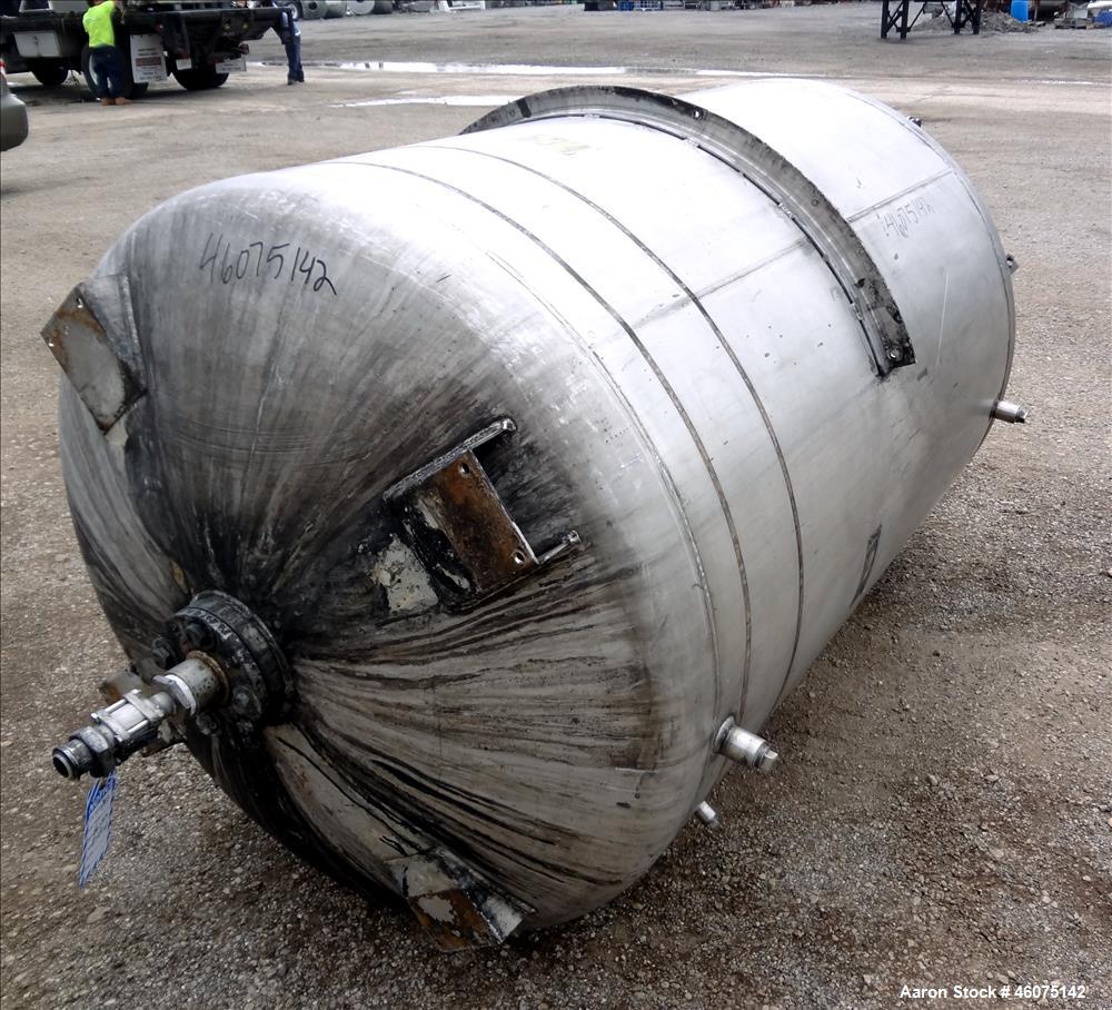 Used Tank, 500 Gallon, 304 Stainless Steel, Vertical. Approximate 48" diameter x 60" straight side, dished top & bottom. Off center top entering Lightnin agitator. Shaft and prop, driven by an approx...