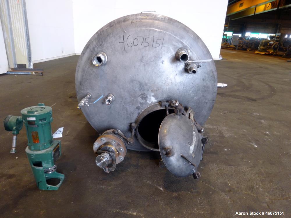 Used Tank, 500 Gallon, 304 Stainless Steel, Vertical. Approximate 48" diameter x 60" straight side, dished top and bottom. Off center top entering Lightnin agitator, model XJCA-33, serial# 97/G09166....