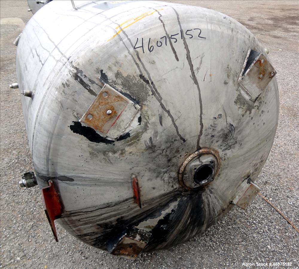 Used Tank, 500 Gallon, 304 Stainless Steel, Vertical. Approximate 48" diameter x 60" straight side, dished top & bottom. Off center top entering Lightnin agitator, model N33G33, serial# 746364. Shaft...
