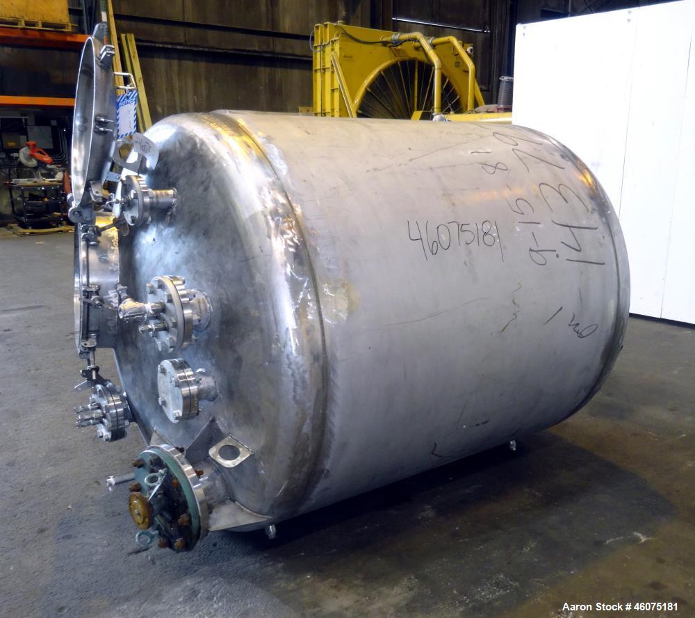 Used Tank, 775 Gallon, 316 Stainless Steel, Vertical. Approximate 60" diameter x 57" straight side, dished top & bottom. Off center top entering air operated Lightnin agitator. Shaft with 3 blade tur...