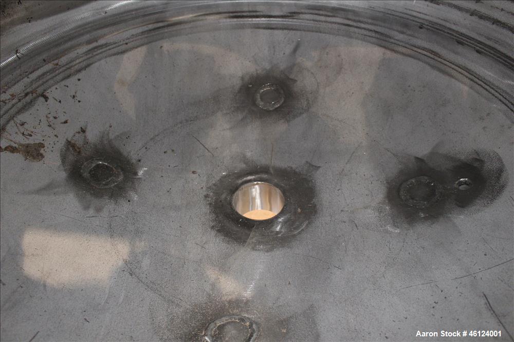 Used Tank, Approximately 800 Gallon