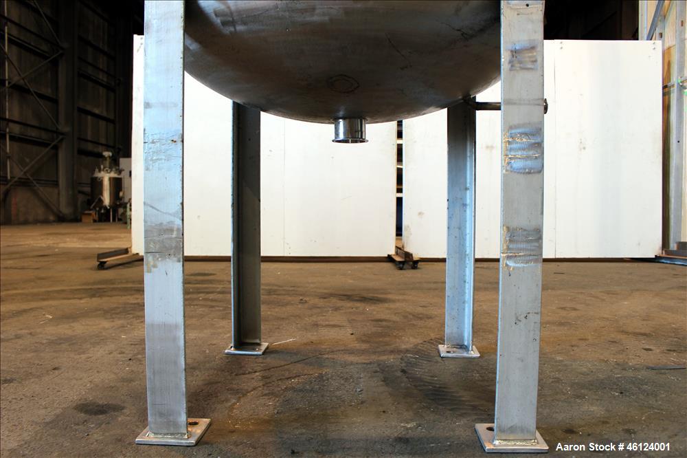 Used Tank, Approximately 800 Gallon