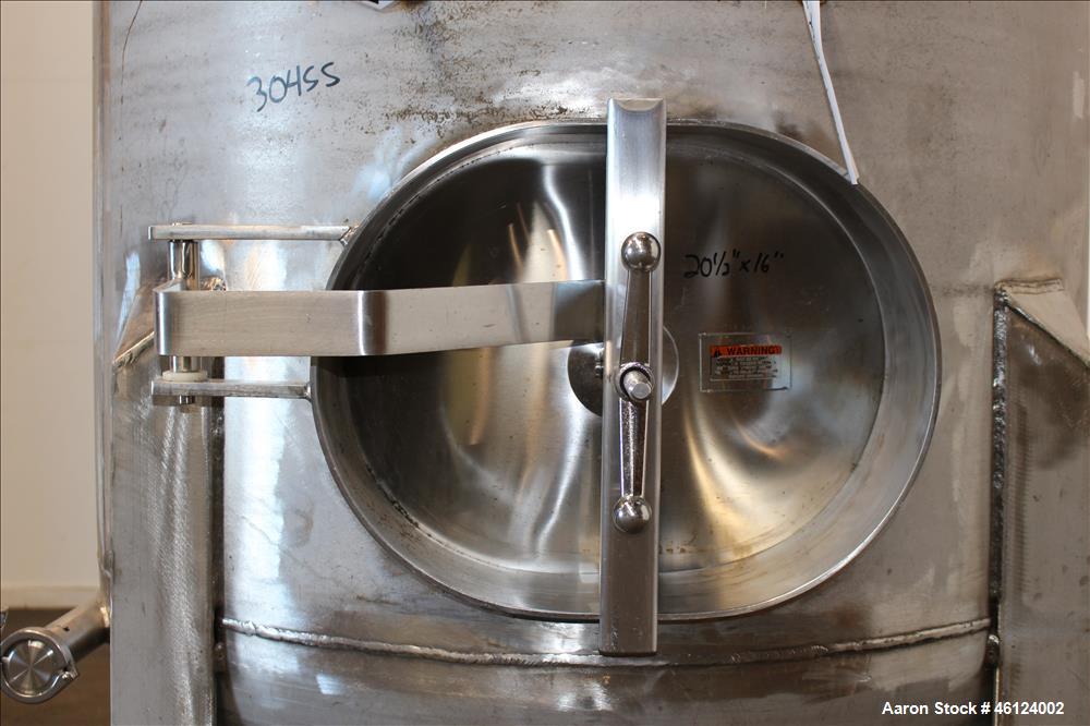Used Tank, Approximately 800 Gallon