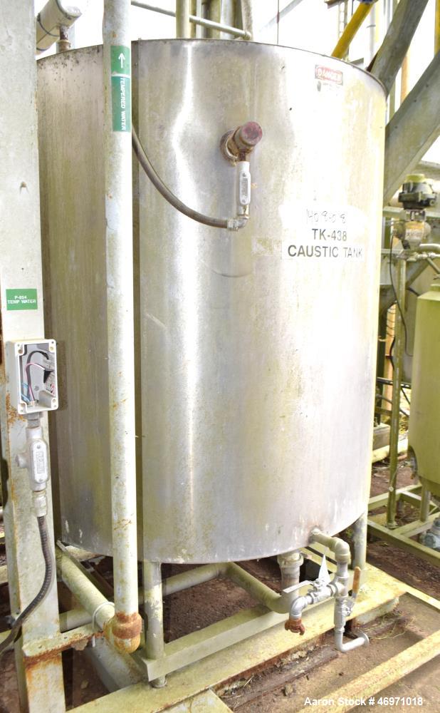 Used Tank, Approximate 600 Gallon, Stainless Steel, Vertical