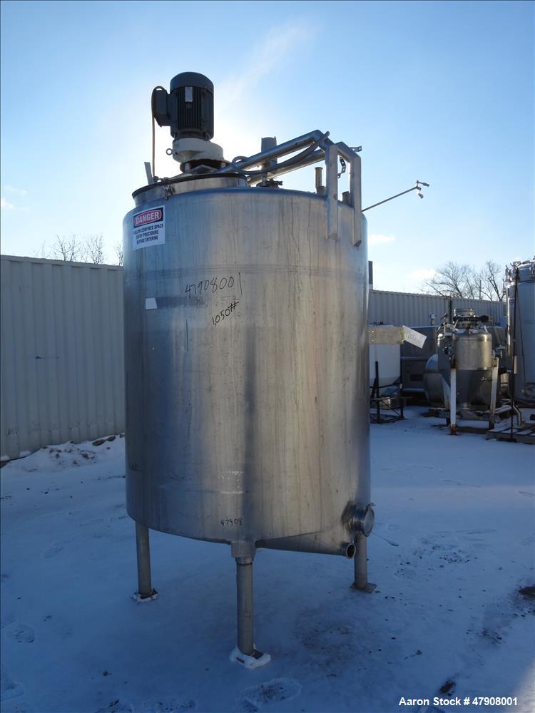 Used Tank, Approximately 600 Gallon, 316 Stainless Steel, Vertical.