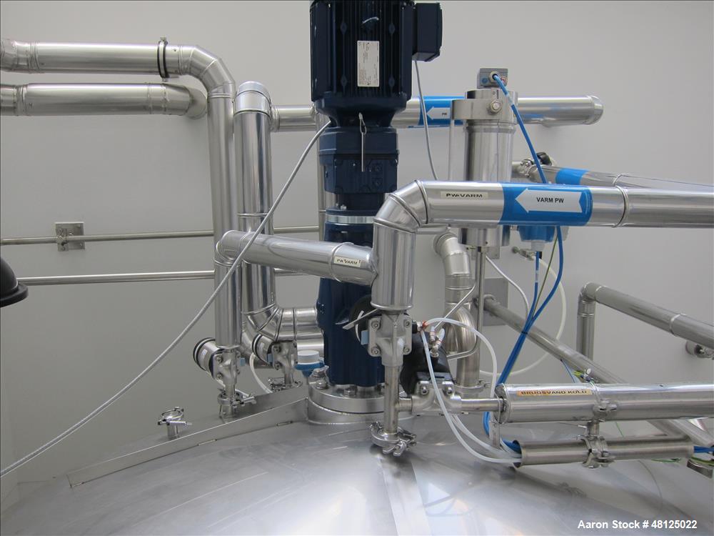 Used HM Rustfri Design jacketed tank,  Stainless steel, working capacity 568.78 gallon (2150 liter), Working jacket pressure 40.5 PSI (2.7 bar) at 32-194 deg. F (0-90 deg. C). Test Max 81-404 RPM Pro...