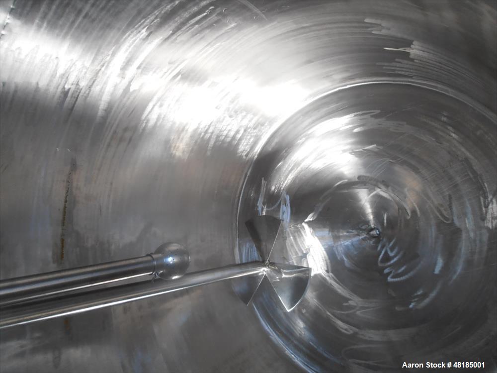 Used Mixing Tank, Approximate 850 Gallon, Stainless steel.