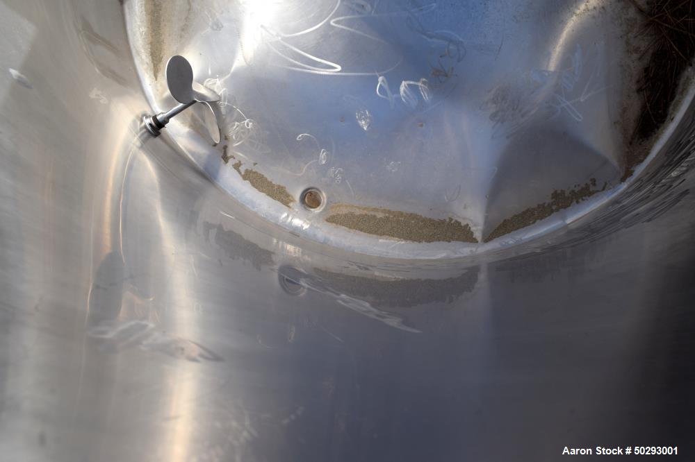 Used - Tank, Approximately 800 Gallon, Stainless Steel.