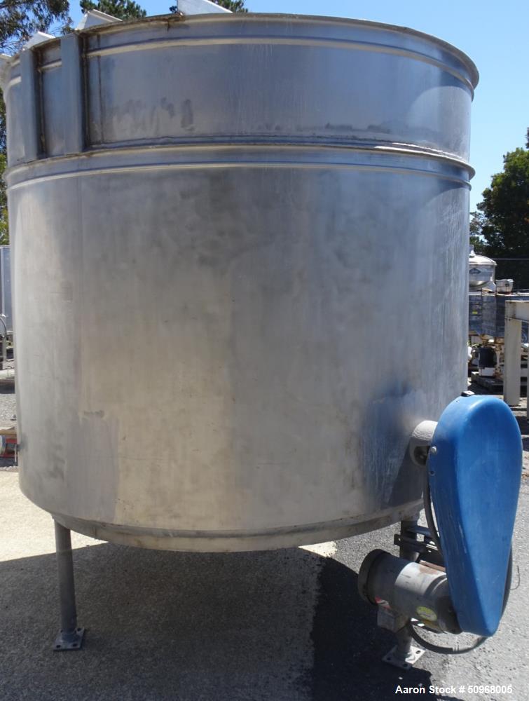 Used- Tank, Approximately 700 gallon