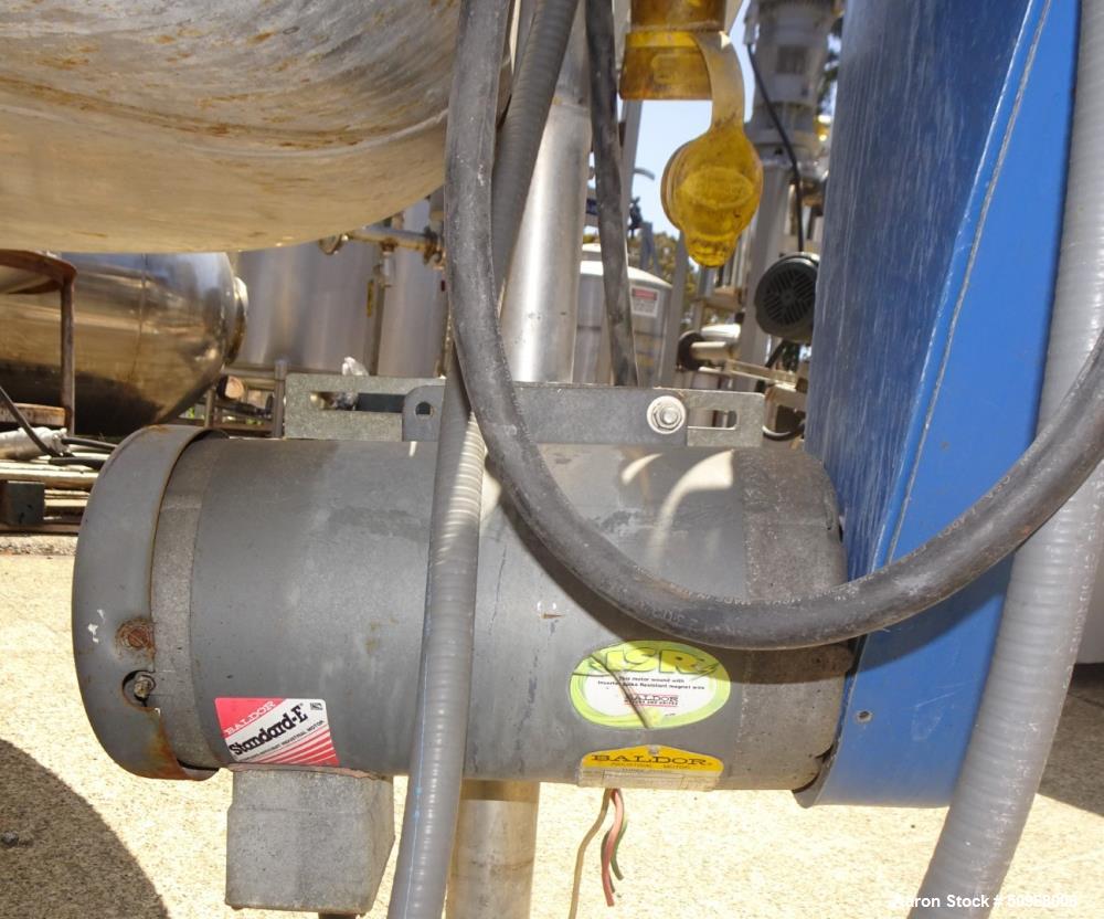 Used Tank, Approximately 700 gallon