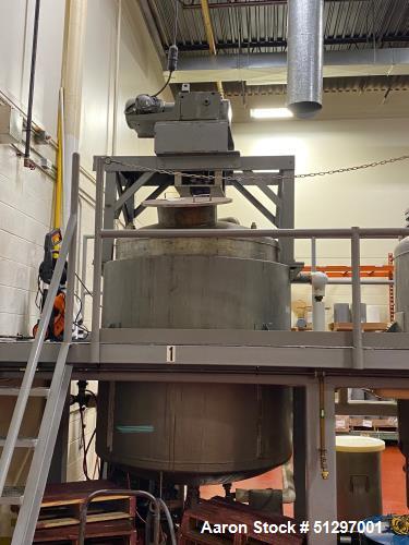 Used Approximately 900 Gallon, Vertical, Stainless Steel Jacketed Tank with Ligh