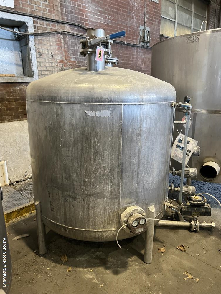 Used-Tank, Approximate 550 Gallon, Stainless Steel, Vertical. Approximate 60" diameter x 42" straight side, dished top & bot...