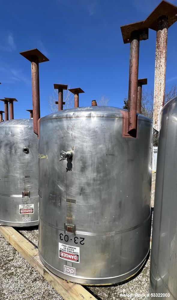 DCI Tank, 1,000 Gallon Capacity, Stainless Steel