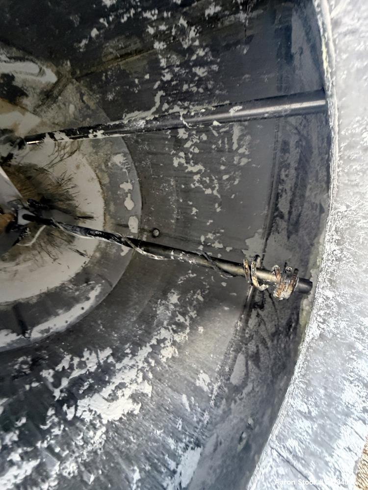 Used 500 Gallon 304 Stainless Steel Mix Tank – Vertical with Proquip Chem Guard Agitator