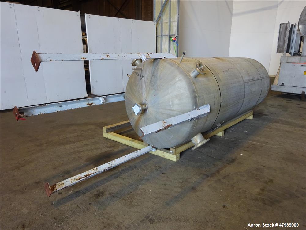 Used Alloy Fabricators Pressure Tank. Approximate 850 Gallon, 304 Stainless Ste