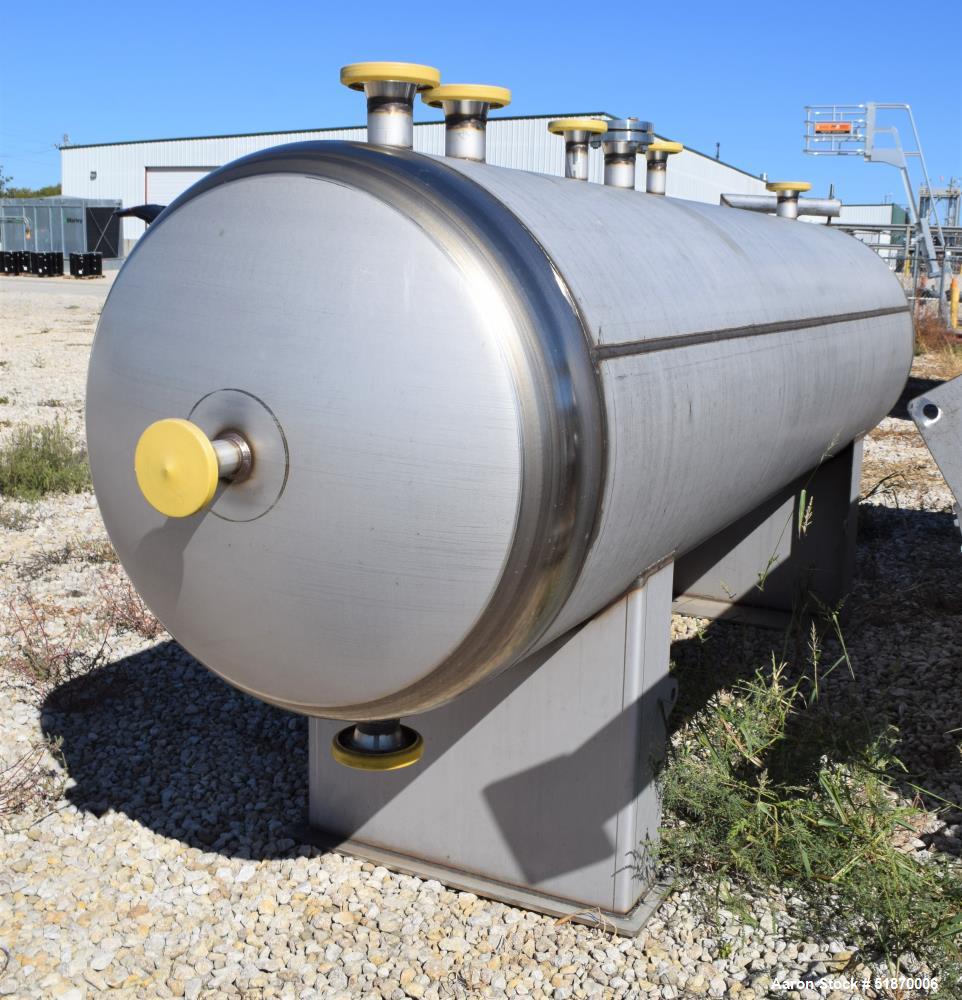 Apache Tank Inlet Unused- Apache Stainless Pressure Tank / Coalescer, 967 Gallon, 304L