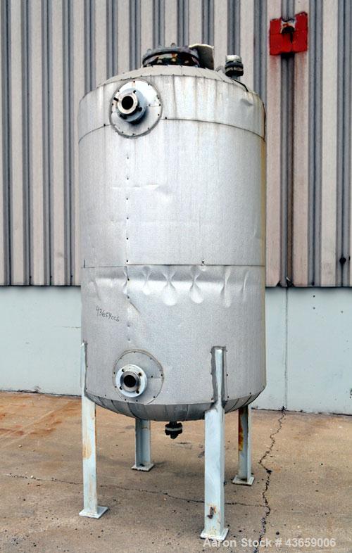 Used- Arrow Tank & Engineering Pressure Tank, 570 Gallons, 304L Stainless Steel, Vertical. Approximate 48” diameter x 68” st...