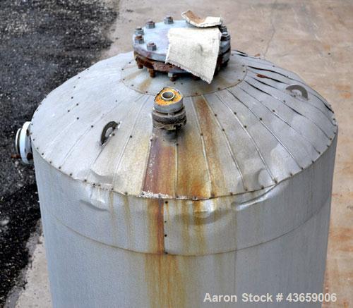 Used Arrow Tank & Engineering Pressure Tank, 570 Gallons, 304L Stainless Steel, Vertical. Approximate 48” diameter x 68” straight side, dished top and bottom. Internal rated Full Vacuum & 50psi at -2...