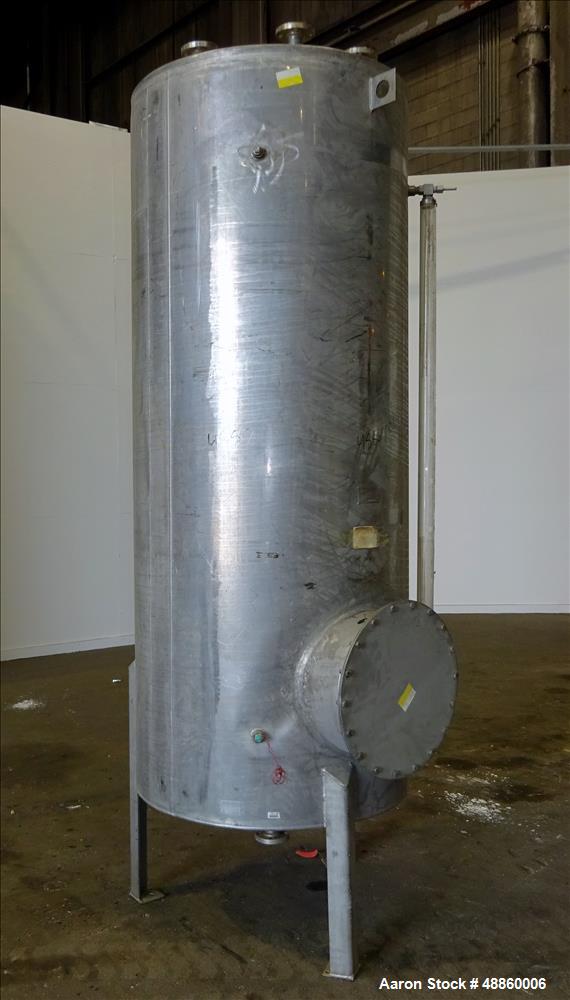 Used Bendel Tank, Approximate 500 Gallon, 304L Stainless Steel, Vertical.