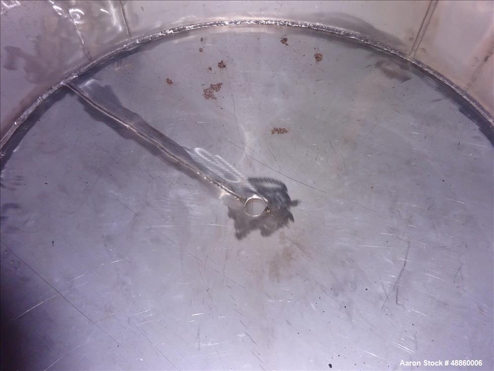 Used Bendel Tank, Approximate 500 Gallon, 304L Stainless Steel, Vertical.
