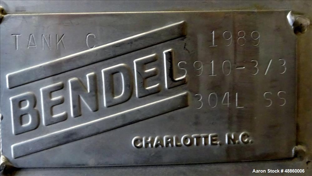 Used Bendel Tank, Approximate 500 Gallon, 304L Stainless Steel, Vertical.