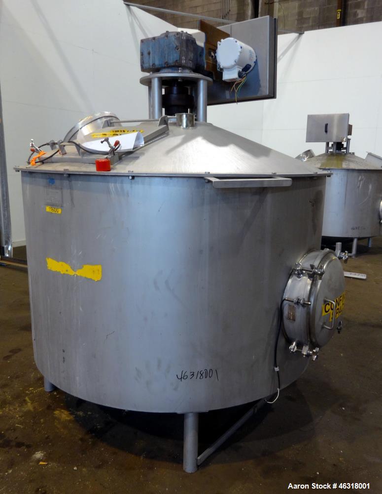 Used Blentech Tank, Model Tank 850-A, Approximately 650 Gallons, 304 Stainless Steel, Vertical. 72" Diameter x 34" straight side. Bolt on coned top, coned bottom. Agitated with flat bar style agitato...