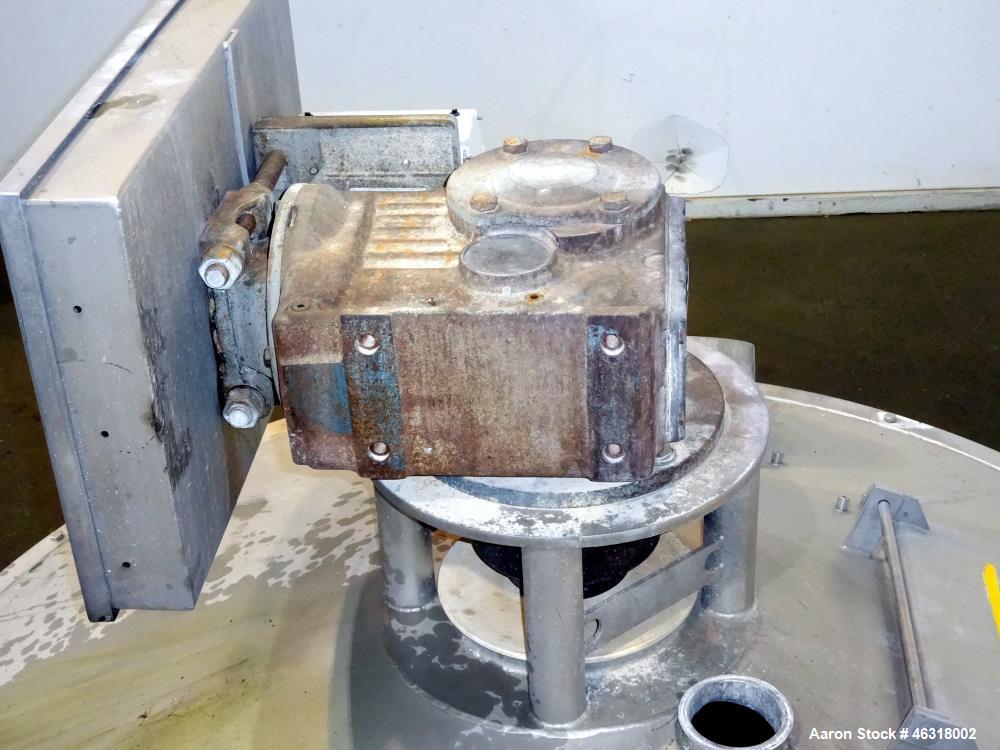 Used Blentech Tank, Model Tank 850-A, Approximately 650 Gallons, 304 Stainless Steel, Vertical. 72" Diameter x 34" straight side. Bolt on coned top, coned bottom. Agitated with flat bar style agitato...