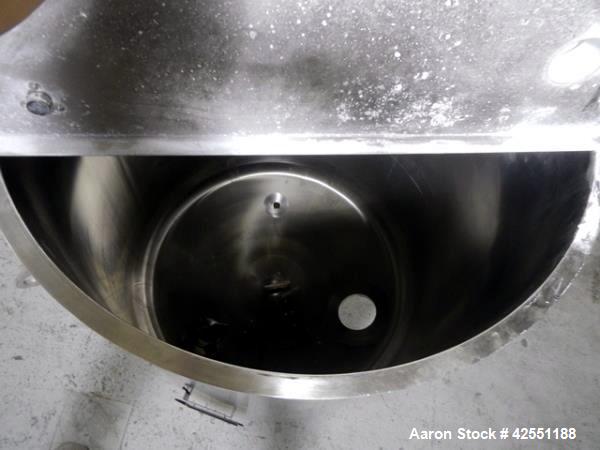 Used 689 Gallon Stainless Steel Bolz Mixing Tank, Model BE502