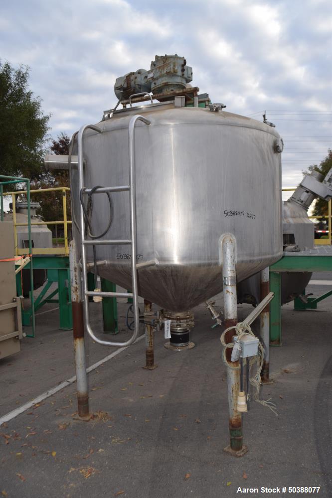 Used- Cherry-Burrell 750 Gallon Super Mixer Tank