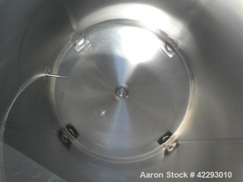 Used Cherry Burrell Tank, 600 gallon, 316L stainless steel, vertical. 48" Diameter x 72" straight side, dish top and bottom. Internal CIP spray ball. Top openings: 18" manway with cover, 3" sanitary,...