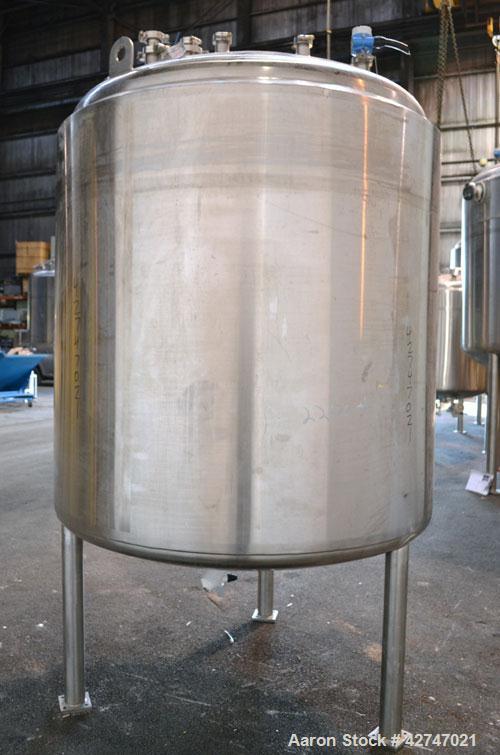 Unused- DCI Pressure Tank, 3000 Liter (792 Gallon), 316L Stainless Steel, Vertical. 60’’ Diameter x 58’’ straight side, dished top and bottom. Internal rated 50/-15 psi at 350 degrees F. Tank insulat...