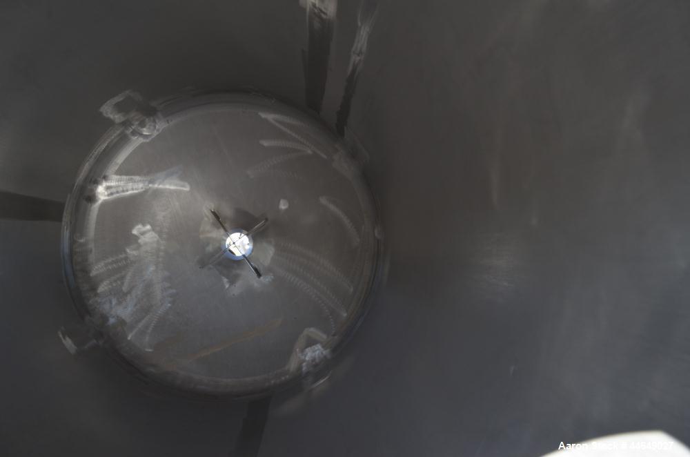 Unused- DCI Pressure Tank, 686 Gallon (2600 Liter), 316L Stainless Steel, Vertical. Approximate 48" diameter x 78" straight side, dished top and bottom. Internal rated 90 psi at -20 to 500 degrees F....