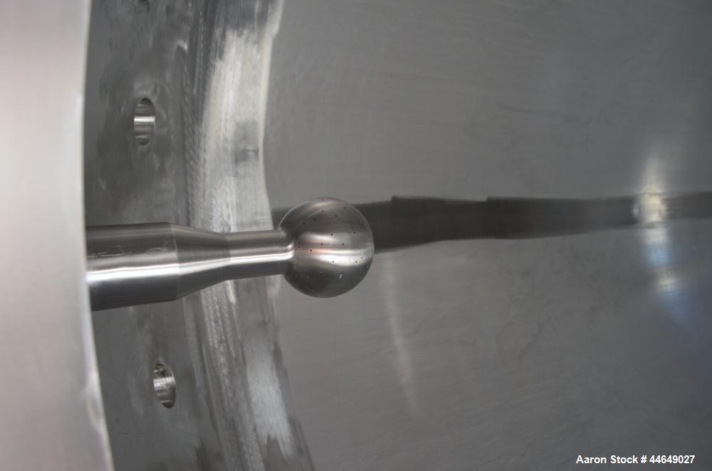 Unused- DCI Pressure Tank, 686 Gallon (2600 Liter), 316L Stainless Steel, Vertical. Approximate 48" diameter x 78" straight side, dished top and bottom. Internal rated 90 psi at -20 to 500 degrees F....