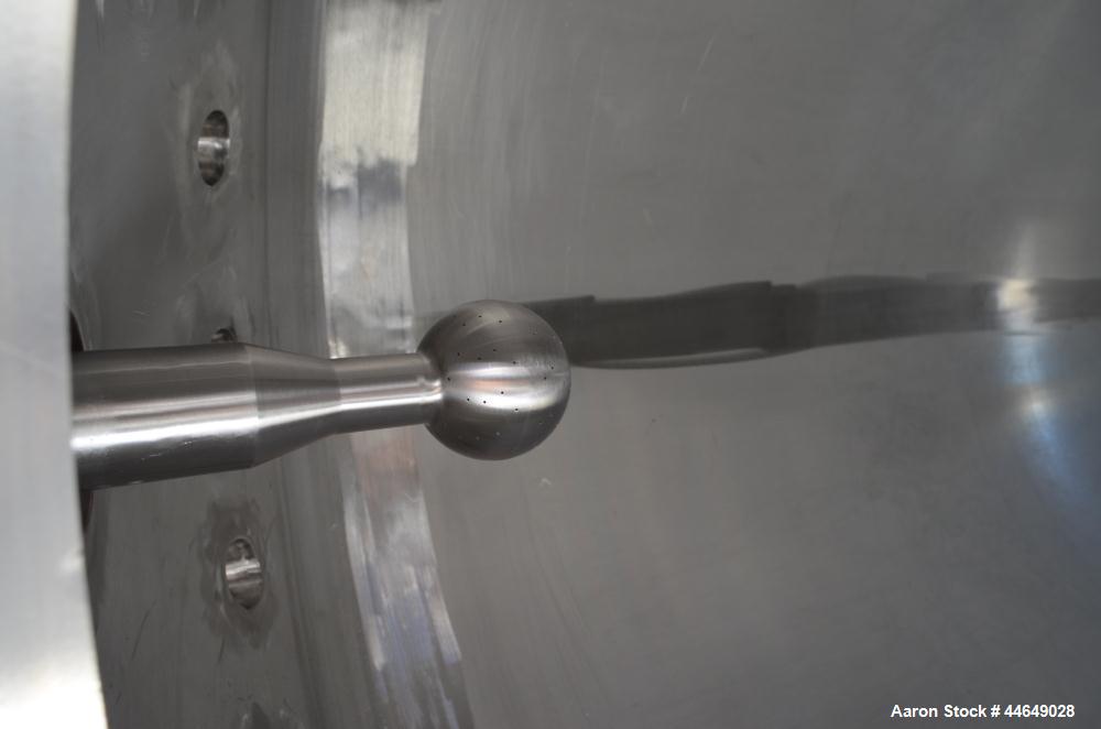 Used Unused DCI Pressure Tank, 686 Gallon (2600 Liter), 316L Stainless Steel, Vertical. Approximate 48" diameter x 78" straight side, dished top and bottom. Internal rated 90 psi at -20 to 500 degree...