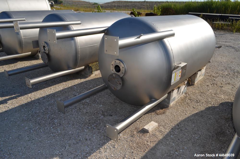 Unused- DCI Pressure Tank, 686 Gallon (2600 Liter), 316L Stainless Steel, Vertical. Approximate 48" diameter x 78" straight side, dished top and bottom. Internal rated 90 psi at -20 to 500 degrees F....