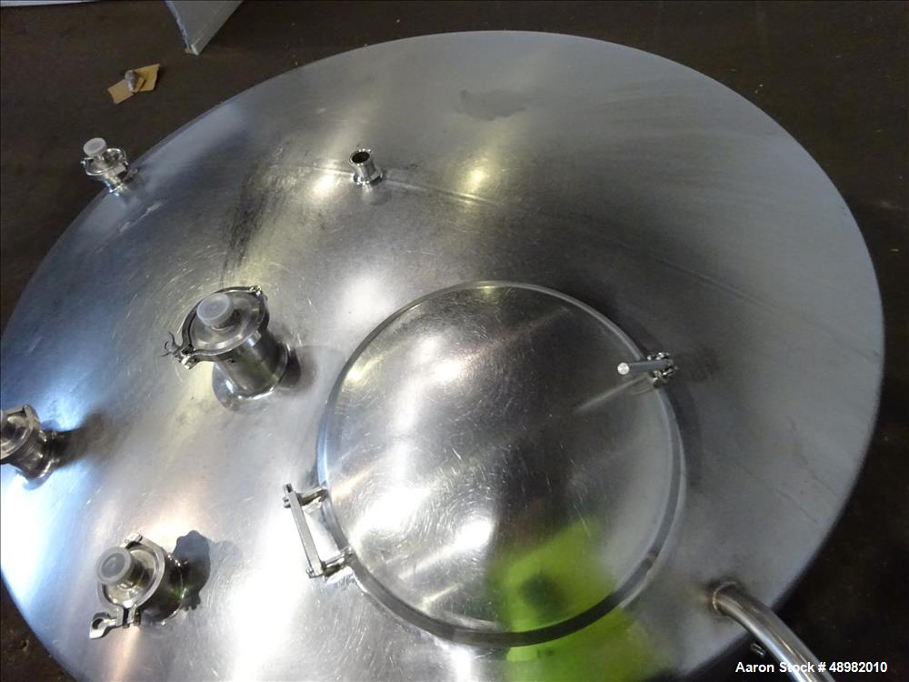 Used DCI Tank, 800 Gallon, 316 Stainless Steel, Vertical.