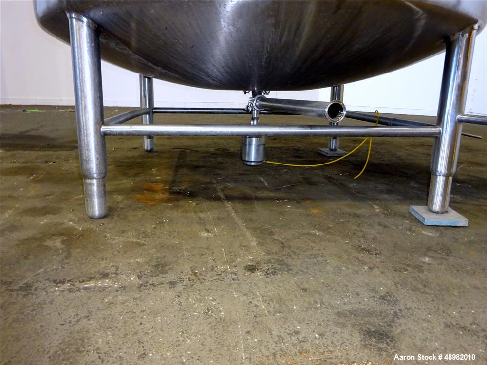Used DCI Tank, 800 Gallon, 316 Stainless Steel, Vertical.