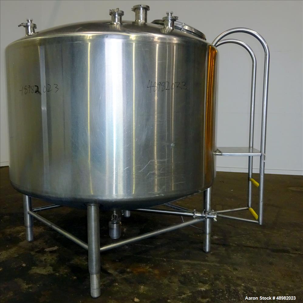 Used DCI Tank, 800 Gallon, 316 Stainless Steel, Vertical.