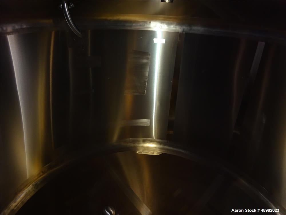 Used DCI Tank, 800 Gallon, 316 Stainless Steel, Vertical.