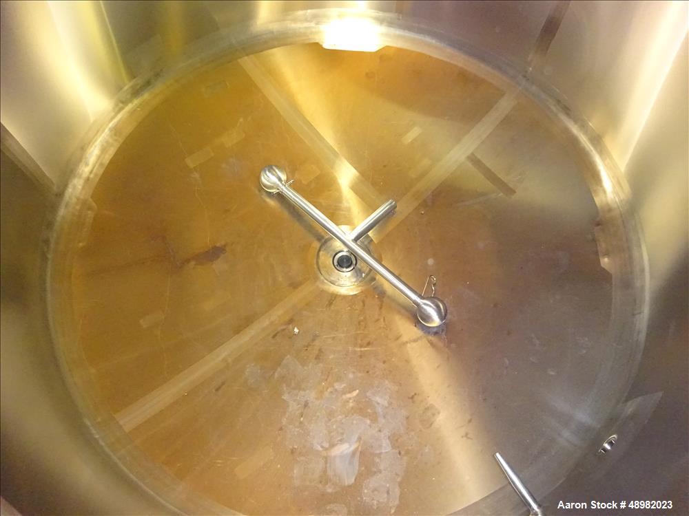 Used DCI Tank, 800 Gallon, 316 Stainless Steel, Vertical.