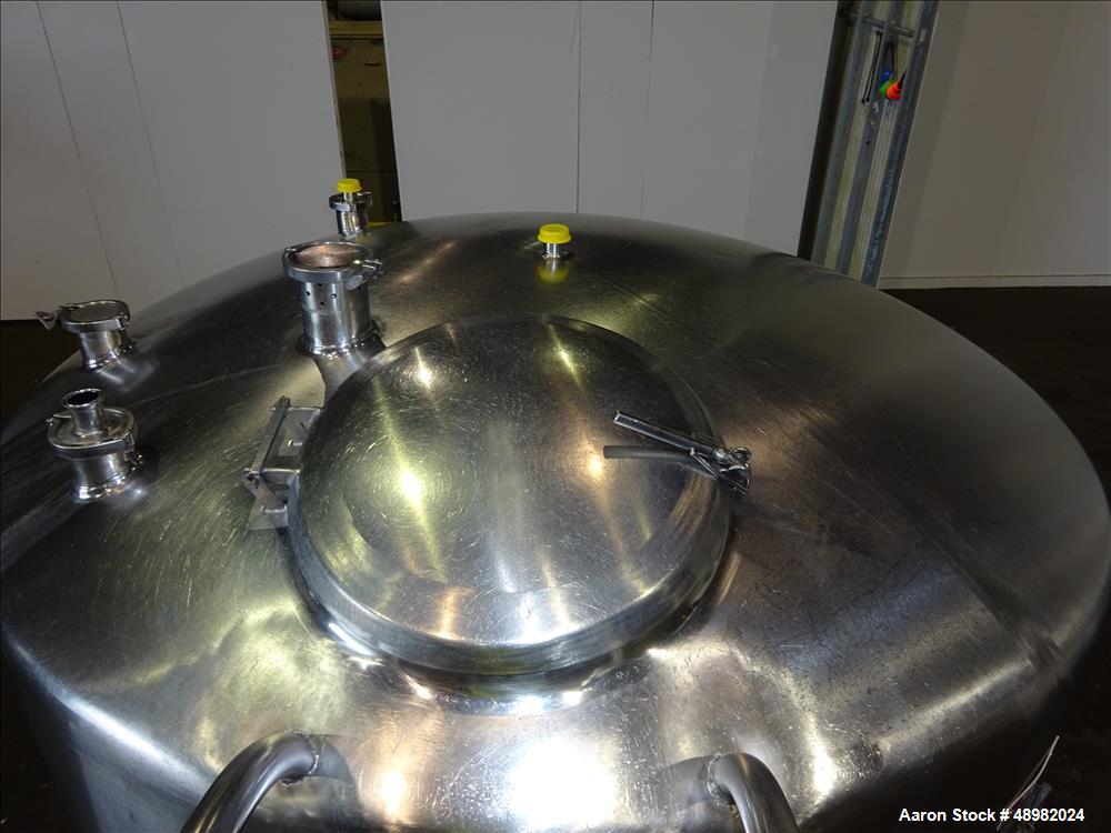 Used DCI Tank, 800 Gallon, 316 Stainless Steel, Vertical.