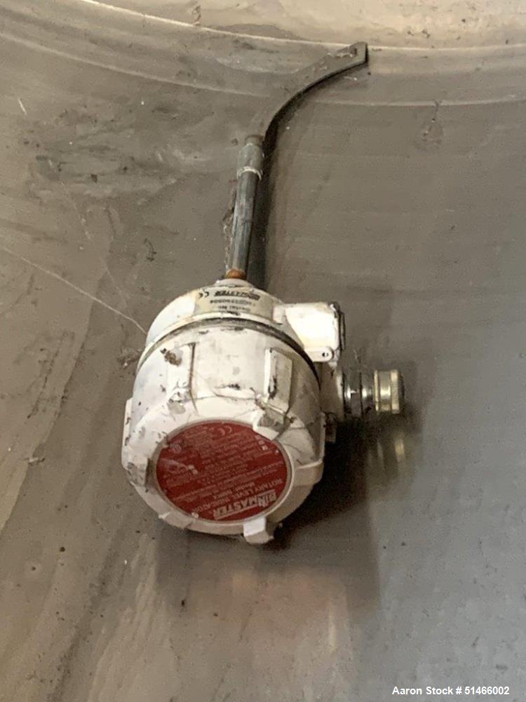 Used DCI 700 Gallon Tank