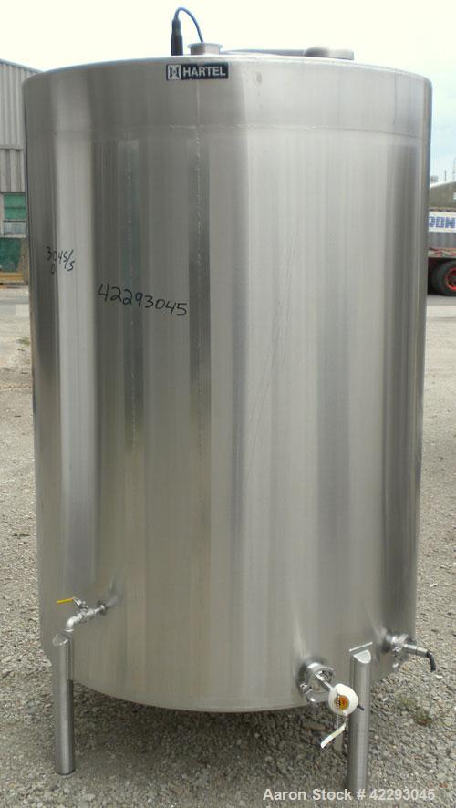 Used- Hartel Tank, 500 Gallon, 304 Stainless Steel, Vertical. 48" Diameter x 66" straight side. Flat top and bottom. Opening...