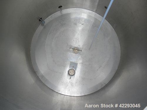 Used- Hartel Tank, 500 Gallon, 304 Stainless Steel, Vertical. 48" Diameter x 66" straight side. Flat top and bottom. Opening...