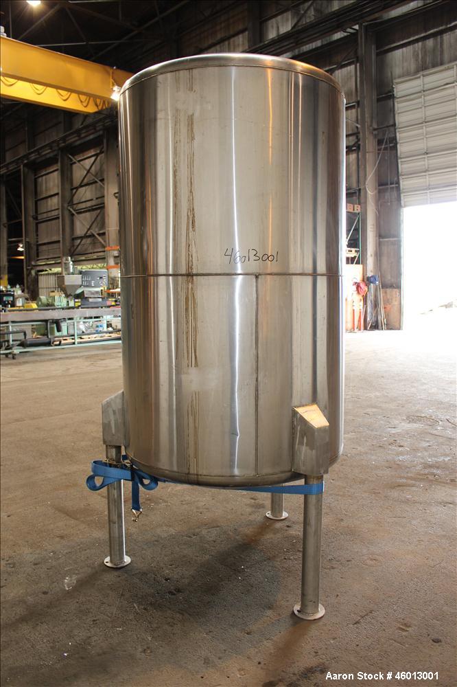 Used JV Northwest Inc. Tank, 600 Gallon, 304 Stainless steel, Vertical. Approximate 48" diameter x 72" straight side. Dished heads. Spray ball. Openings 22" X 16" man way with cover, top (2) 3/4" tri...