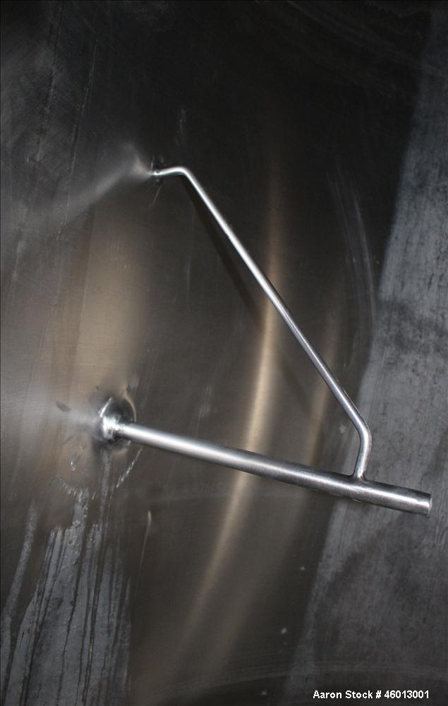 Used JV Northwest Inc. Tank, 600 Gallon, 304 Stainless steel, Vertical. Approximate 48" diameter x 72" straight side. Dished heads. Spray ball. Openings 22" X 16" man way with cover, top (2) 3/4" tri...