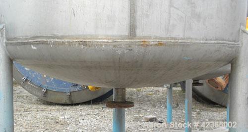 Used Lee Metal Products Pressure Tank, 500 gallon, model DBT, 316 stainless steel, vertical. Approximate 48" diameter x 60" straight side, dish top and bottom. Internal rated 25 and full vacuum at 26...