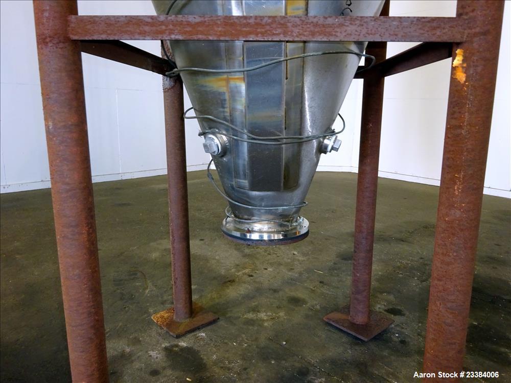 Used Mid-States Contracting Pressure Tank/Filter, 304 Stainless Steel.