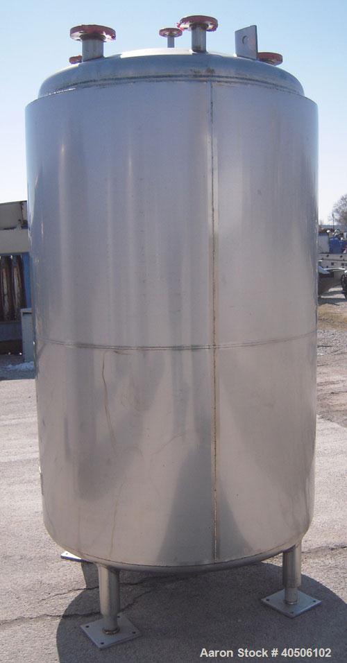 Unused- Mueller Pressure Tank, 500 Gallon, Model "F", 304 Stainless steel, Vertical. 48" diameter x 72" straight side, dished top and bottom. Internal rated 30 psi at 350 deg.f., and -20 deg.f. at 30...