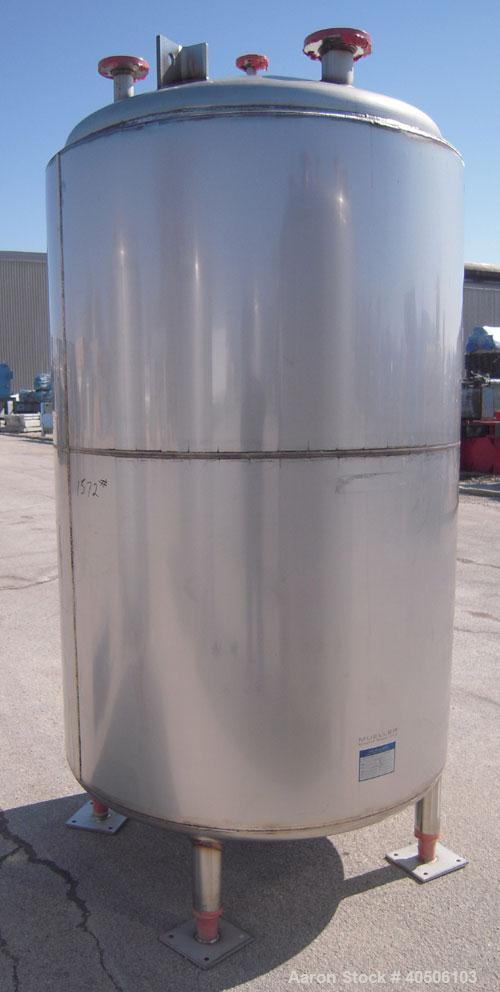 Unused- Mueller Pressure Tank, 500 Gallon, Model "F", 304 Stainless steel, Vertical. 48" diameter x 72" straight side, dished top and bottom. Internal rated 30 psi at 350 deg F and -20 deg F at 30 ps...